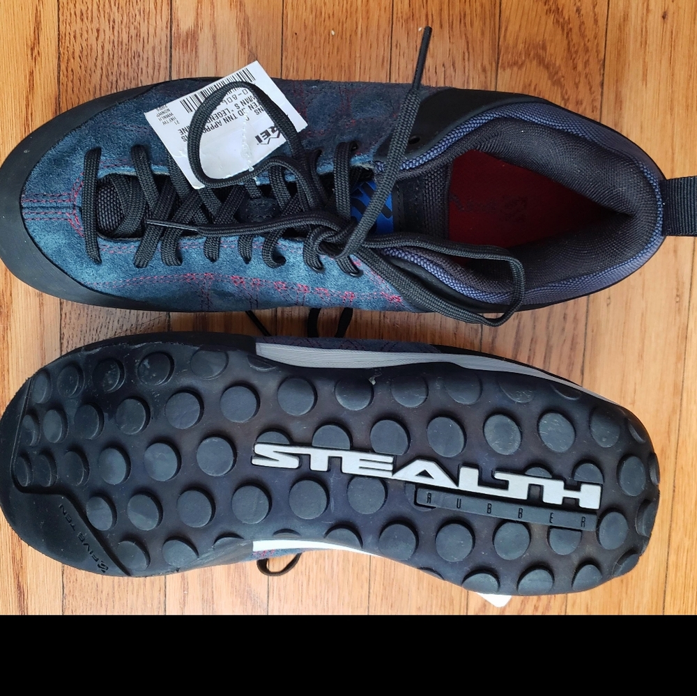 Five Ten - Guide Tennie, Women's 9 US, 7 1/2 UK. - Picture 7 of 11